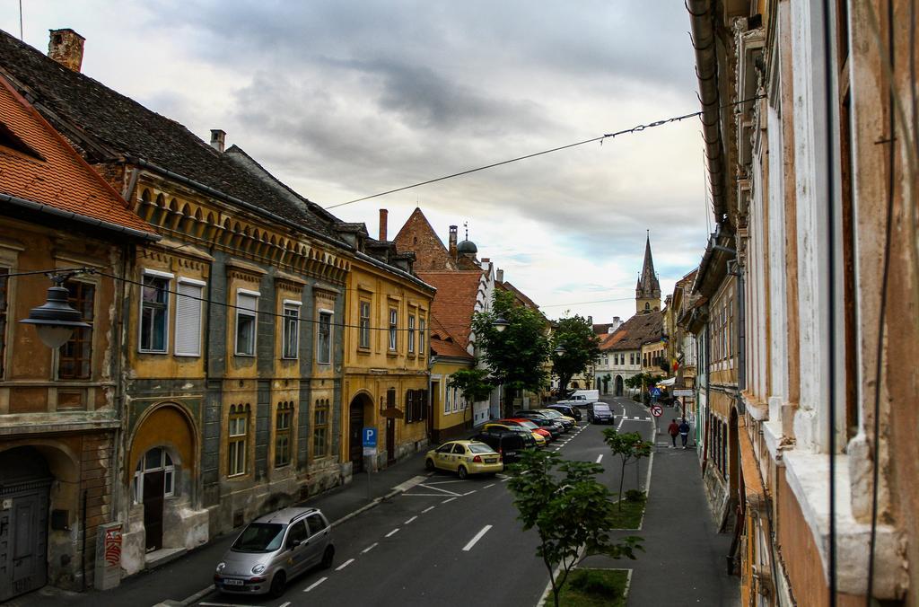 Appartement Historical Studio à Sibiu Extérieur photo